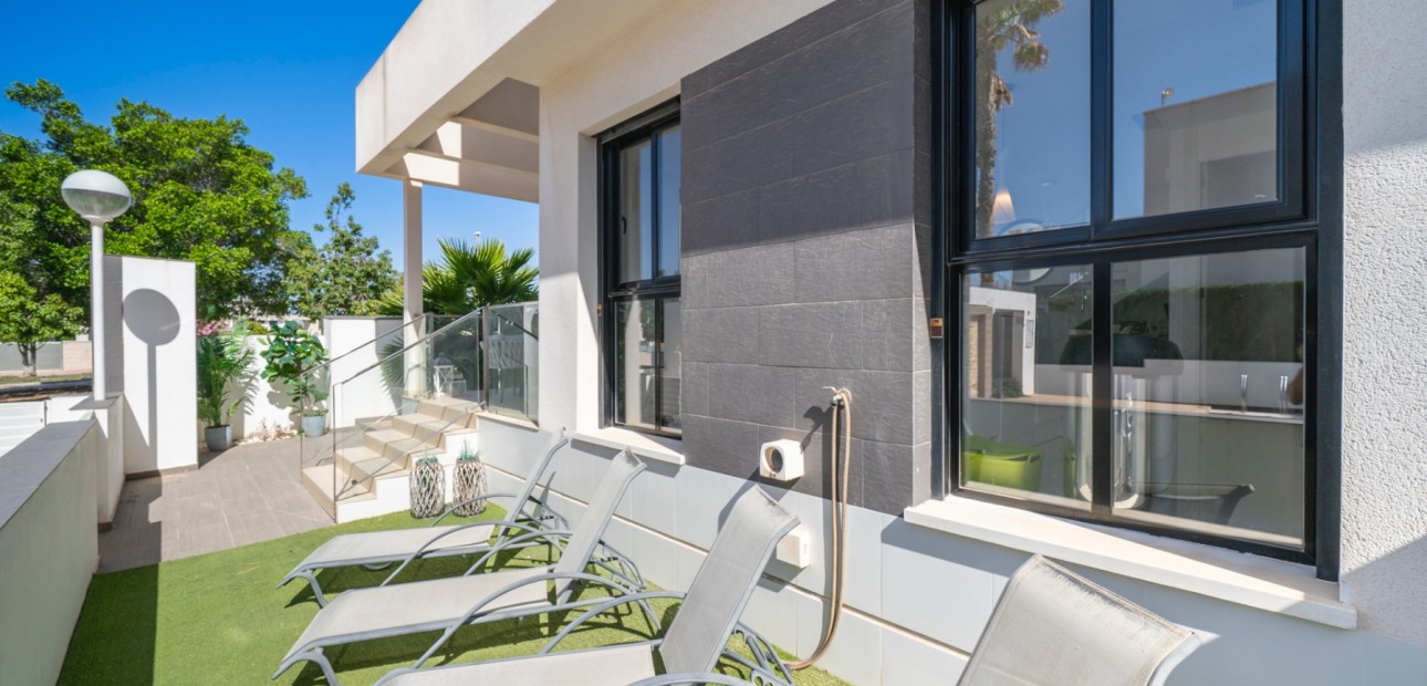 Venta - Detached Villa -
Ciudad Quesada - La Laguna