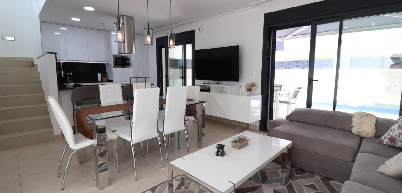 Venta - Semi Detached Villa -
Benijofar - Benijofar - Village