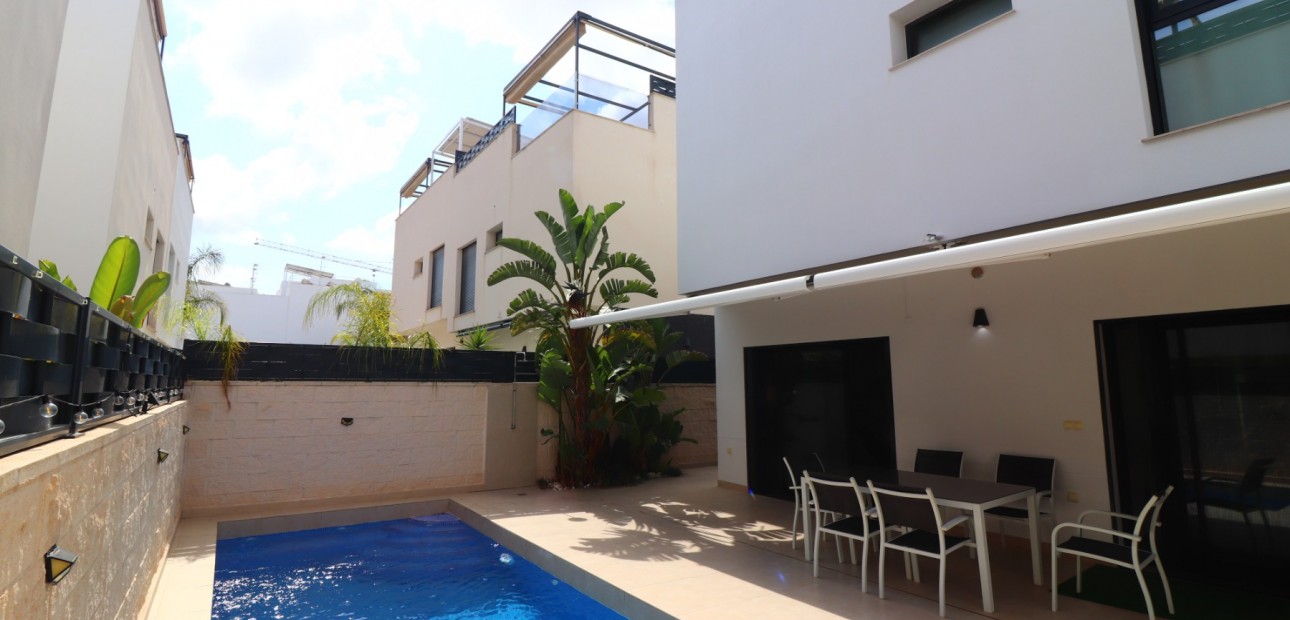 Venta - Semi Detached Villa -
Benijofar - Benijofar - Village