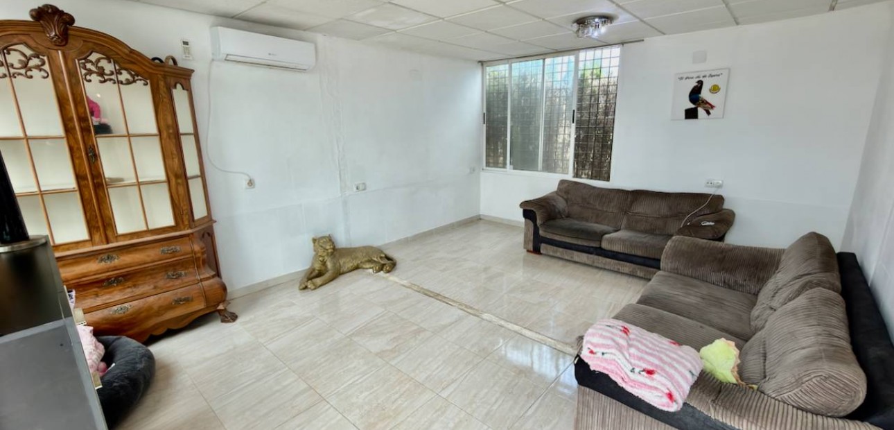 Venta - Finca / Country Property -
San Fulgencio - La Marina