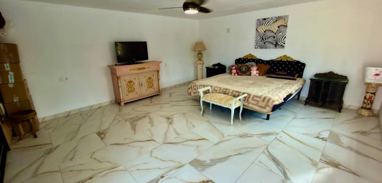 Venta - Finca / Country Property -
San Fulgencio - La Marina