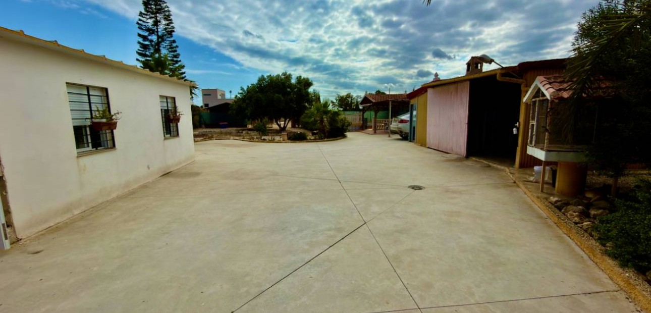 Venta - Finca / Country Property -
San Fulgencio - La Marina