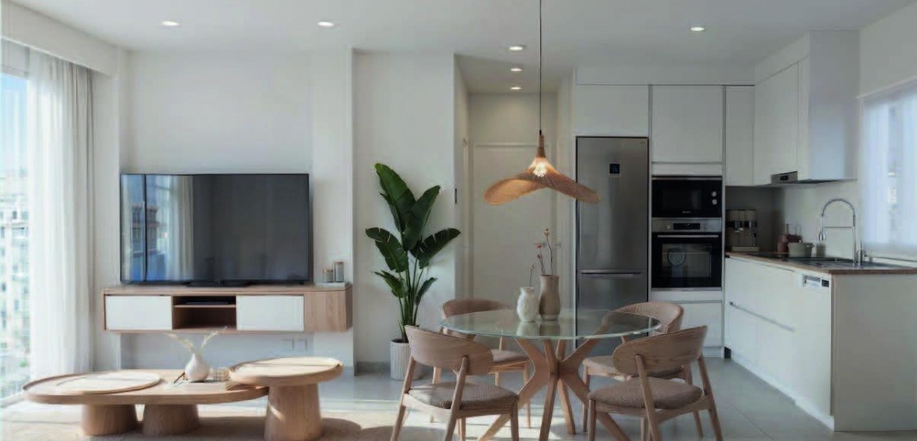 Herverkoop - Appartement / flat -
Torrevieja - Estacion de autobuses