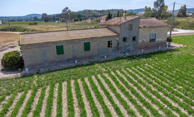 Herverkoop - Country Property -
Orihuela - Desamparados-Hurchillo-Torremendo