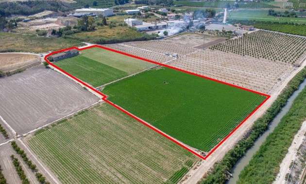 Herverkoop - Country Property -
Orihuela - Desamparados-Hurchillo-Torremendo