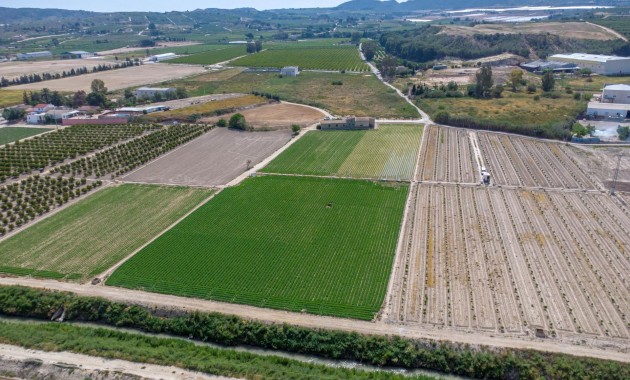 Herverkoop - Country Property -
Orihuela - Desamparados-Hurchillo-Torremendo