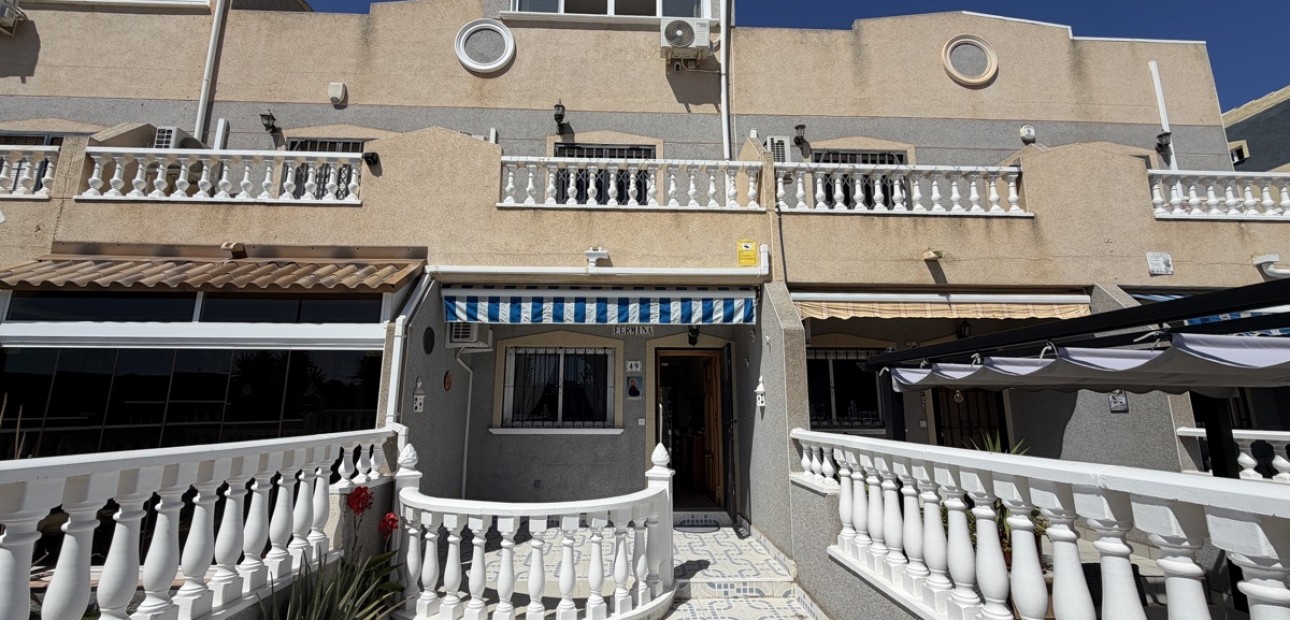 Venta - Adosado -
Orihuela Costa - Playa Flamenca