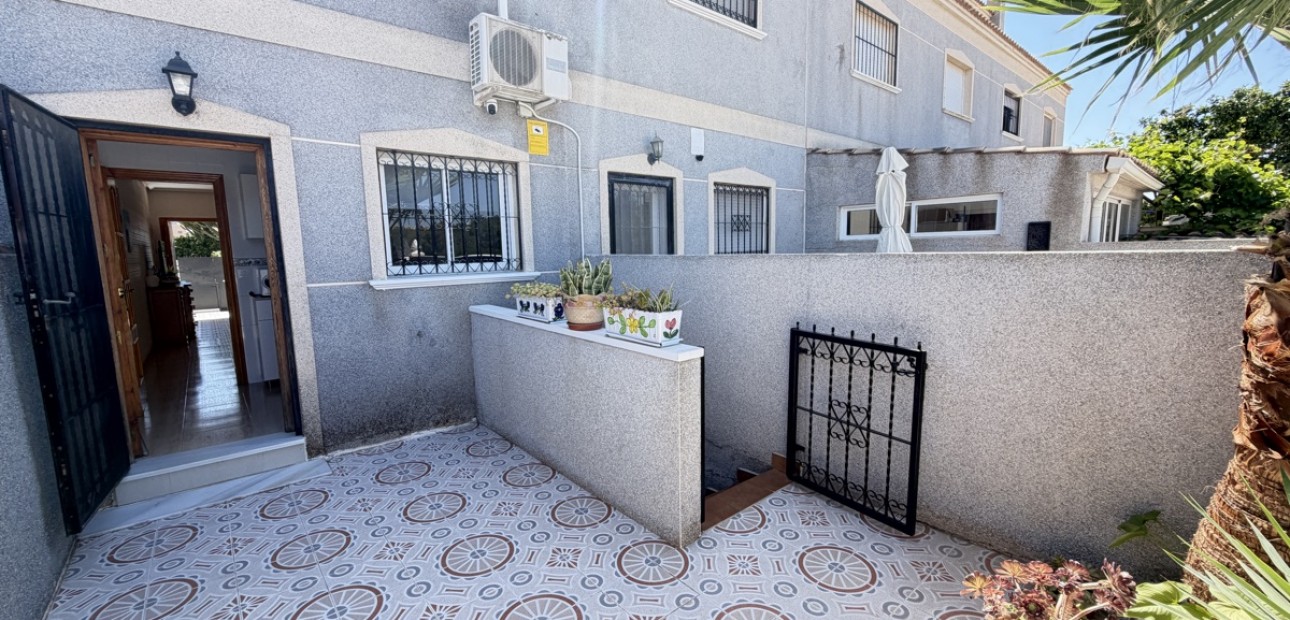 Venta - Adosado -
Orihuela Costa - Playa Flamenca