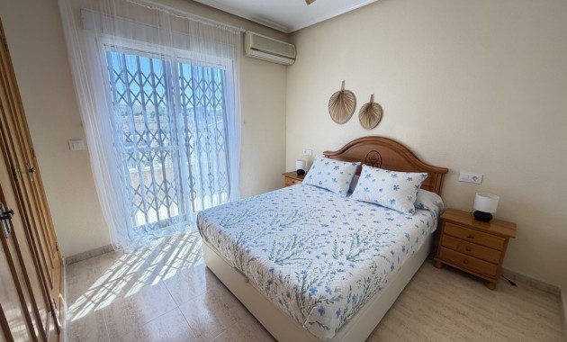 Venta - Adosado -
Orihuela Costa - Playa Flamenca