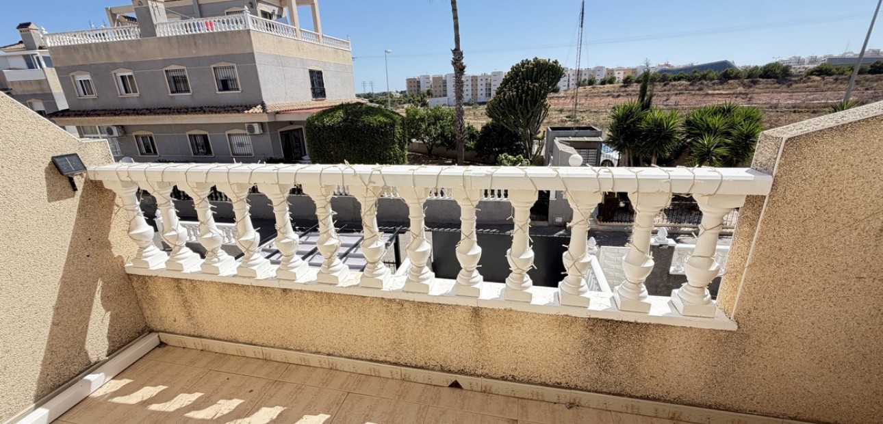 Venta - Adosado -
Orihuela Costa - Playa Flamenca