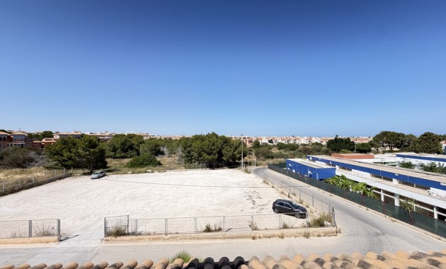 Venta - Adosado -
Orihuela Costa - Playa Flamenca