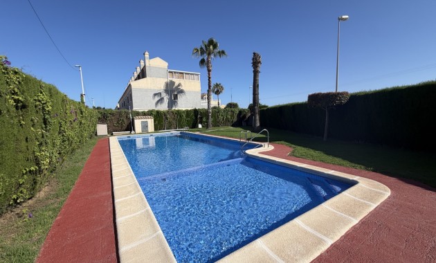 Venta - Adosado -
Orihuela Costa - Playa Flamenca