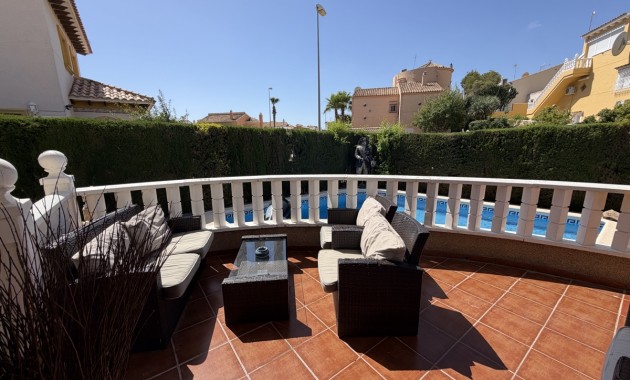 Venta - Detached Villa -
Orihuela Costa - Villamartin