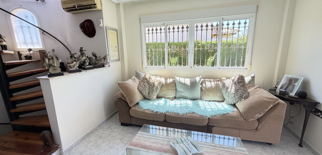 Venta - Detached Villa -
Orihuela Costa - Villamartin