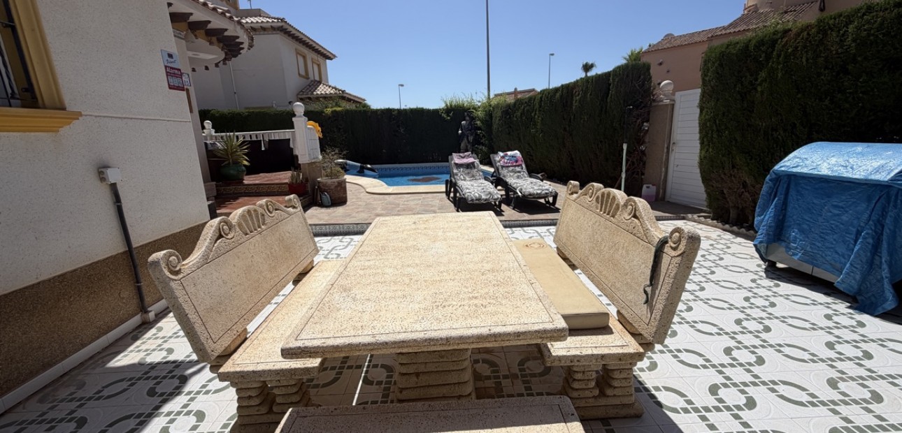 Venta - Detached Villa -
Orihuela Costa - Villamartin