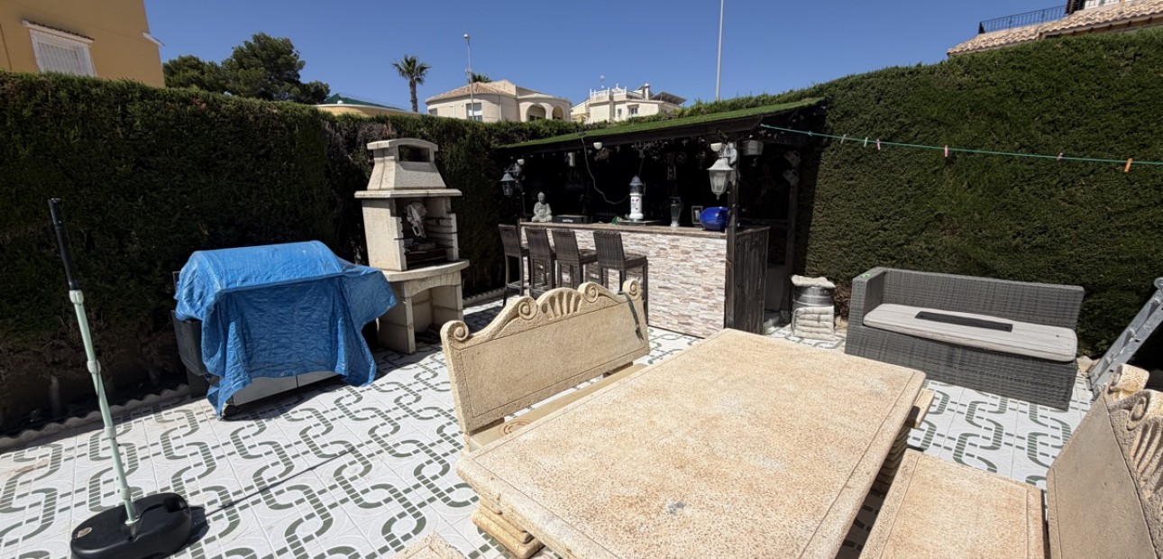 Venta - Detached Villa -
Orihuela Costa - Villamartin