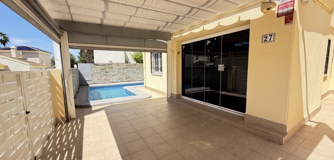 Herverkoop - Detached Villa -
Orihuela Costa - Las Ramblas