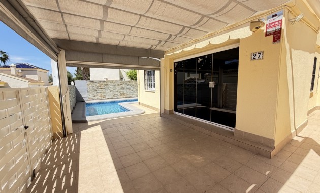 Herverkoop - Detached Villa -
Orihuela Costa - Las Ramblas