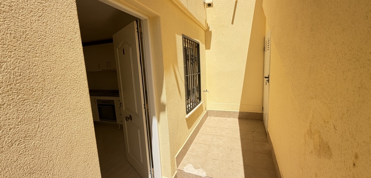 Herverkoop - Detached Villa -
Orihuela Costa - Las Ramblas
