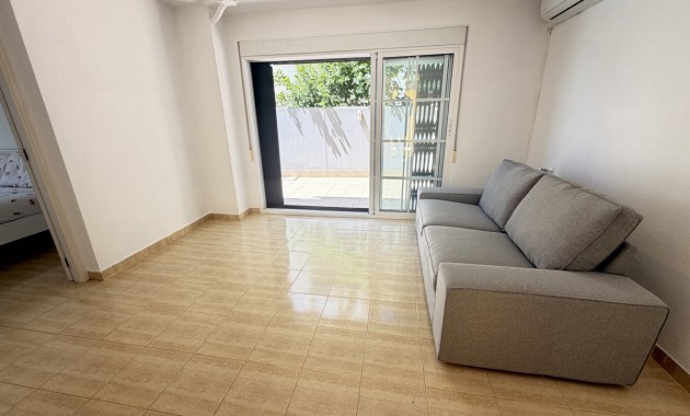 Herverkoop - Detached Villa -
Orihuela Costa - Las Ramblas