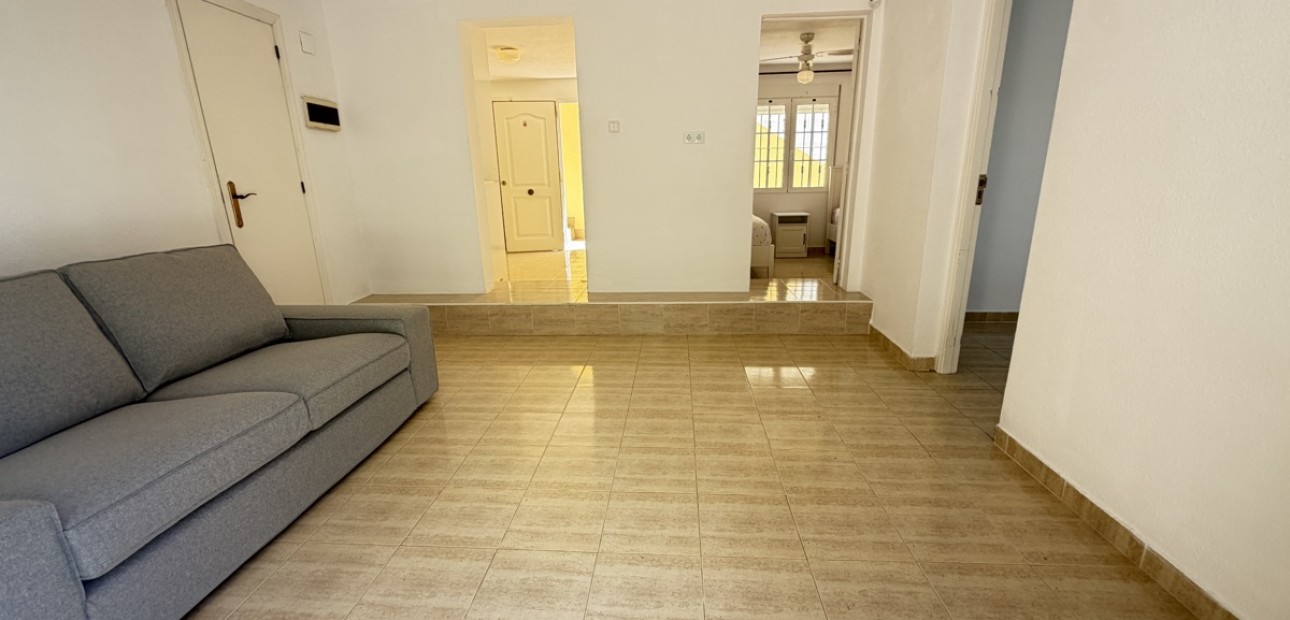 Herverkoop - Detached Villa -
Orihuela Costa - Las Ramblas
