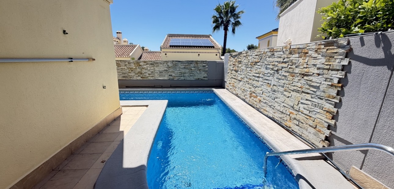 Herverkoop - Detached Villa -
Orihuela Costa - Las Ramblas
