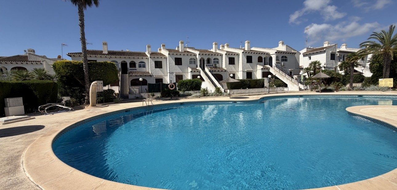 Herverkoop - Appartement / flat -
Orihuela Costa - Cabo Roig