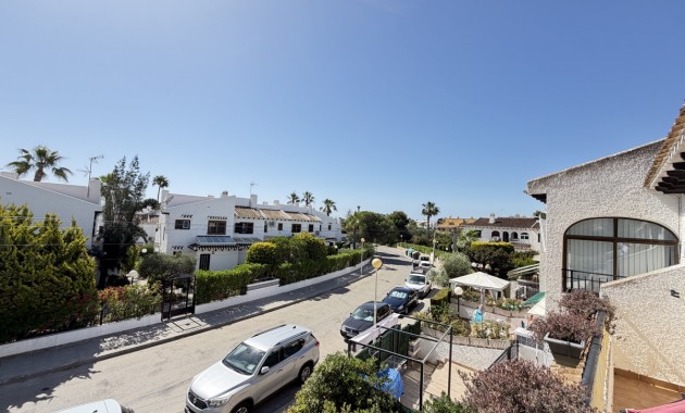 Herverkoop - Appartement / flat -
Orihuela Costa - Cabo Roig
