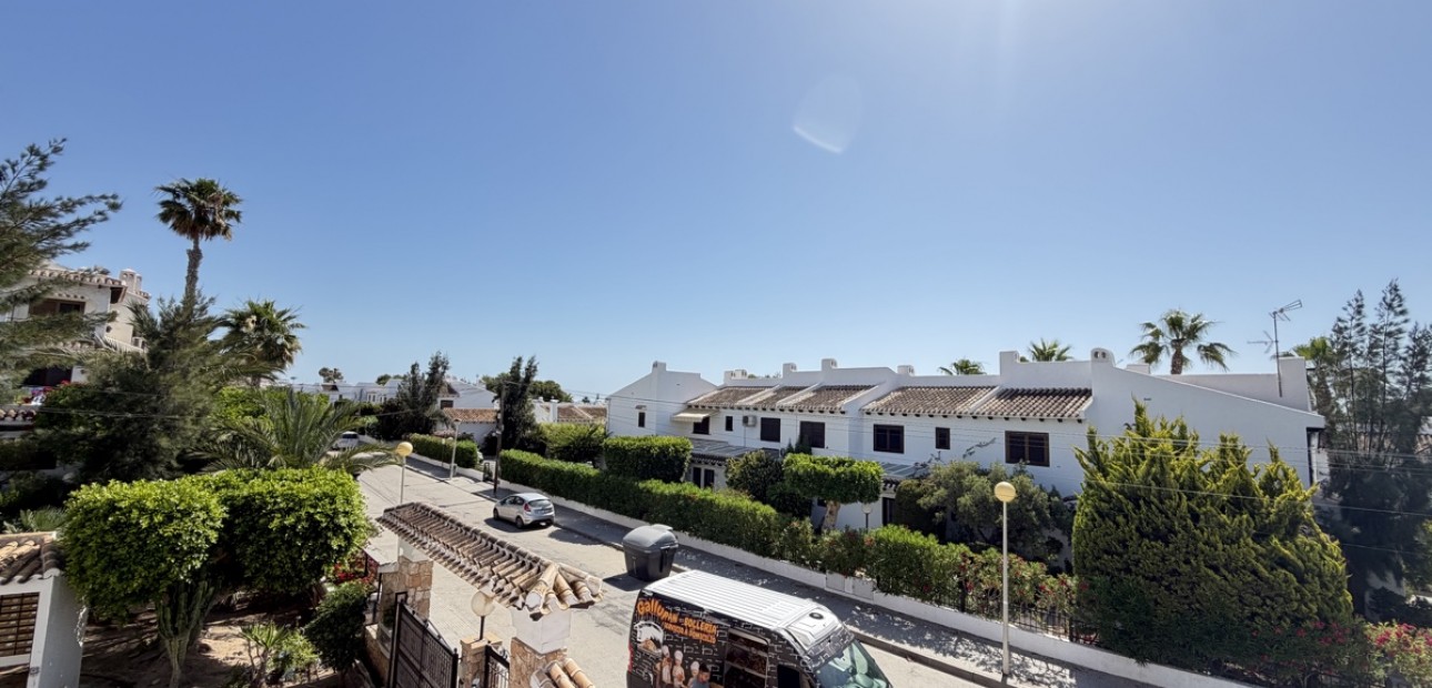 Herverkoop - Appartement / flat -
Orihuela Costa - Cabo Roig