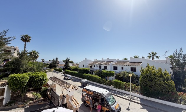 Herverkoop - Appartement / flat -
Orihuela Costa - Cabo Roig