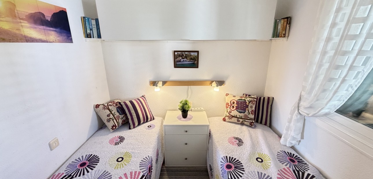 Herverkoop - Appartement / flat -
Orihuela Costa - Cabo Roig