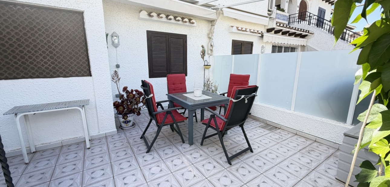 Herverkoop - Appartement / flat -
Orihuela Costa - Cabo Roig