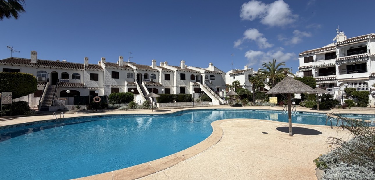 Herverkoop - Appartement / flat -
Orihuela Costa - Cabo Roig
