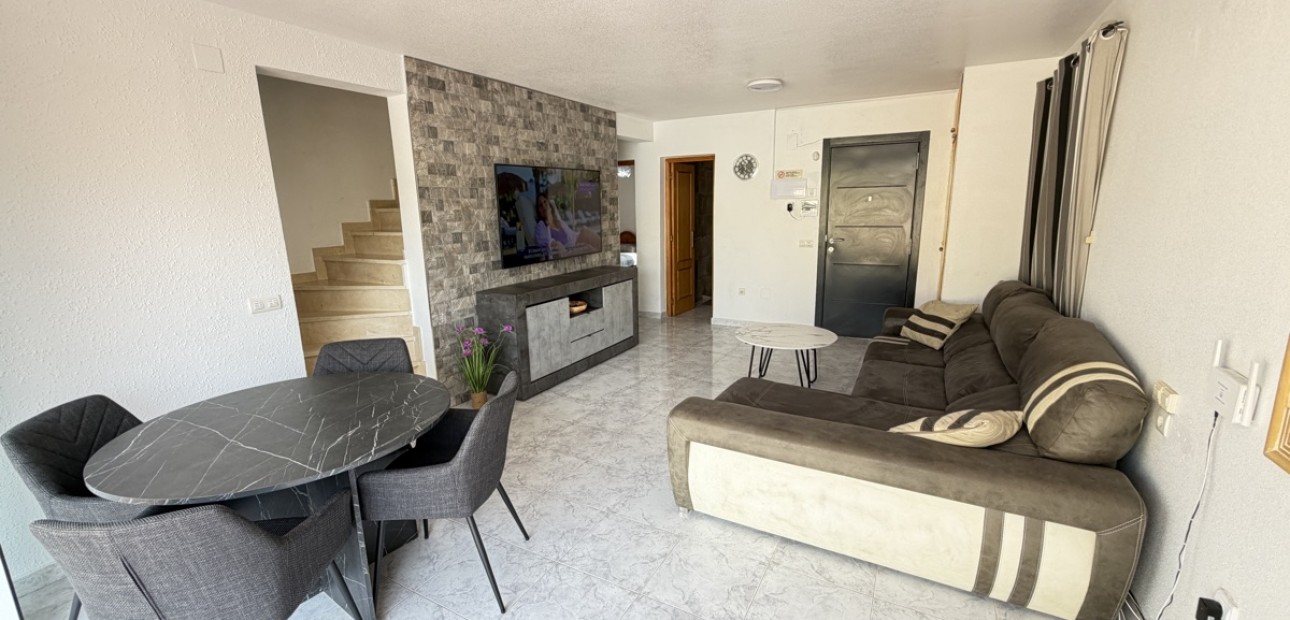 Venta - Detached Villa -
Orihuela Costa - Villamartin