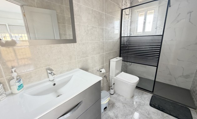 Venta - Detached Villa -
Orihuela Costa - Villamartin
