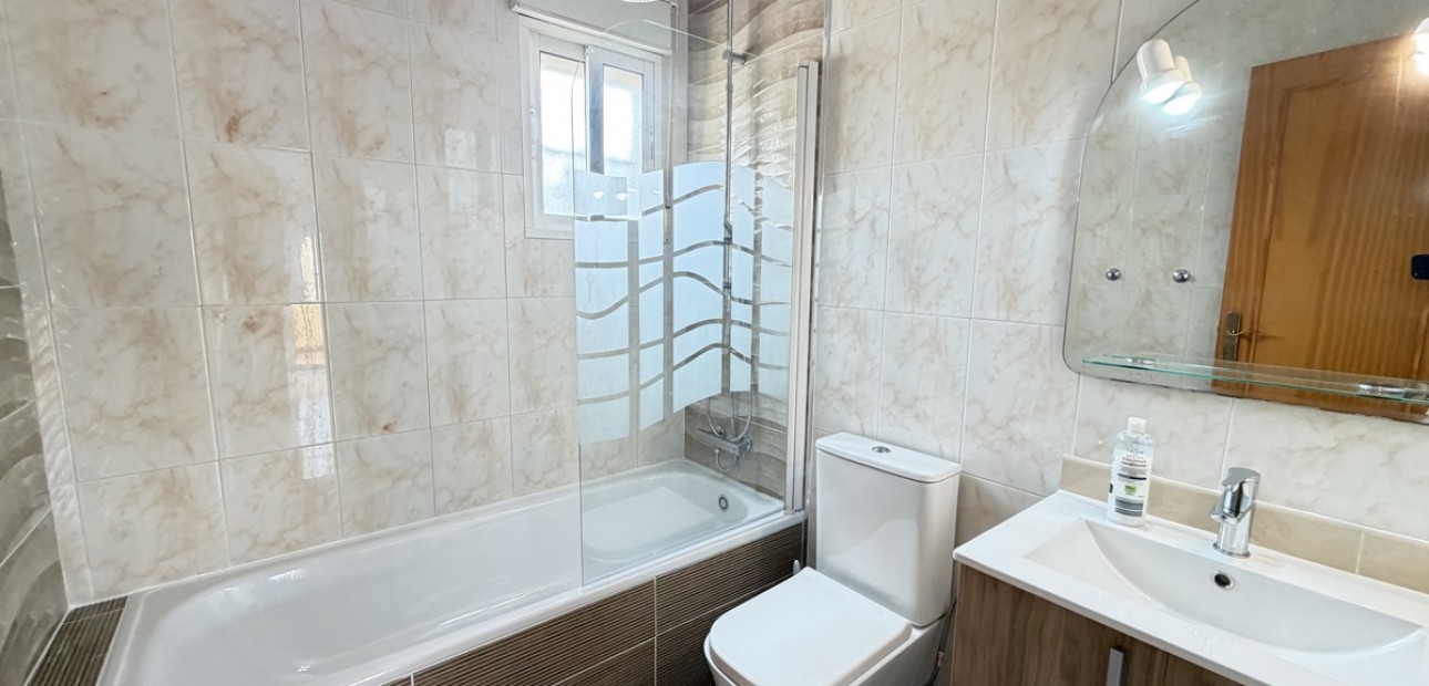 Venta - Detached Villa -
Orihuela Costa - Villamartin