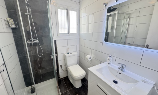 Herverkoop - Detached Villa -
Orihuela Costa - Villamartin