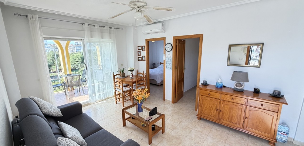 Herverkoop - Appartement / flat -
Orihuela Costa - La Zenia