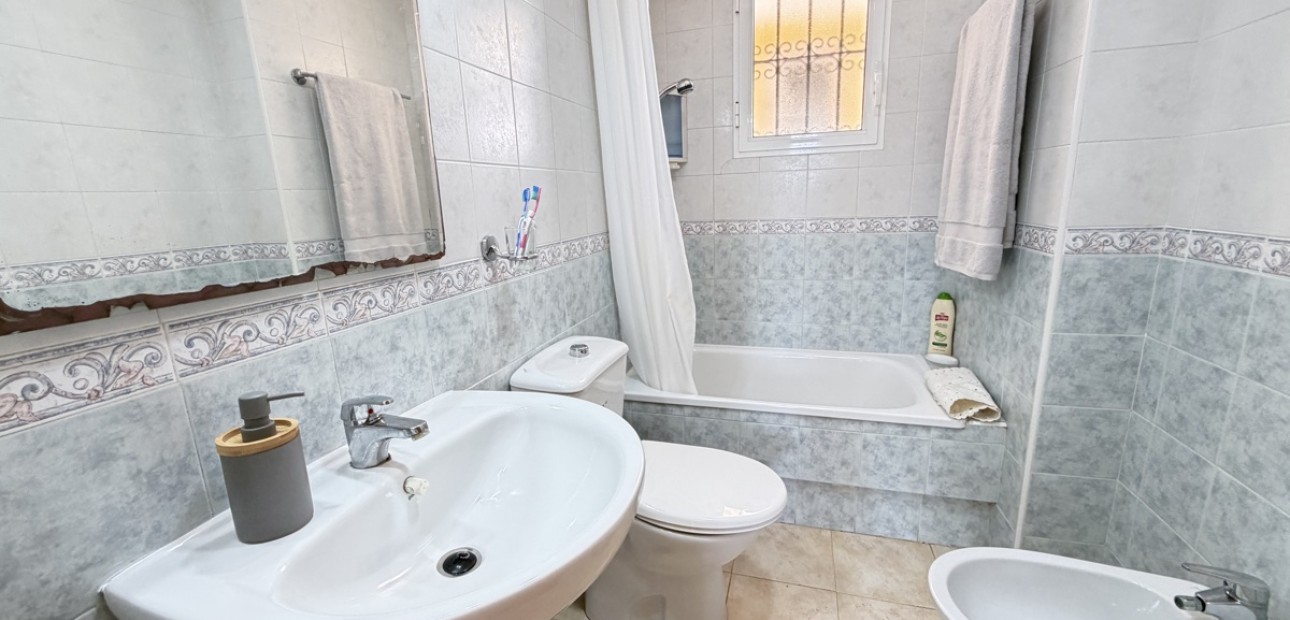 Herverkoop - Appartement / flat -
Orihuela Costa - La Zenia