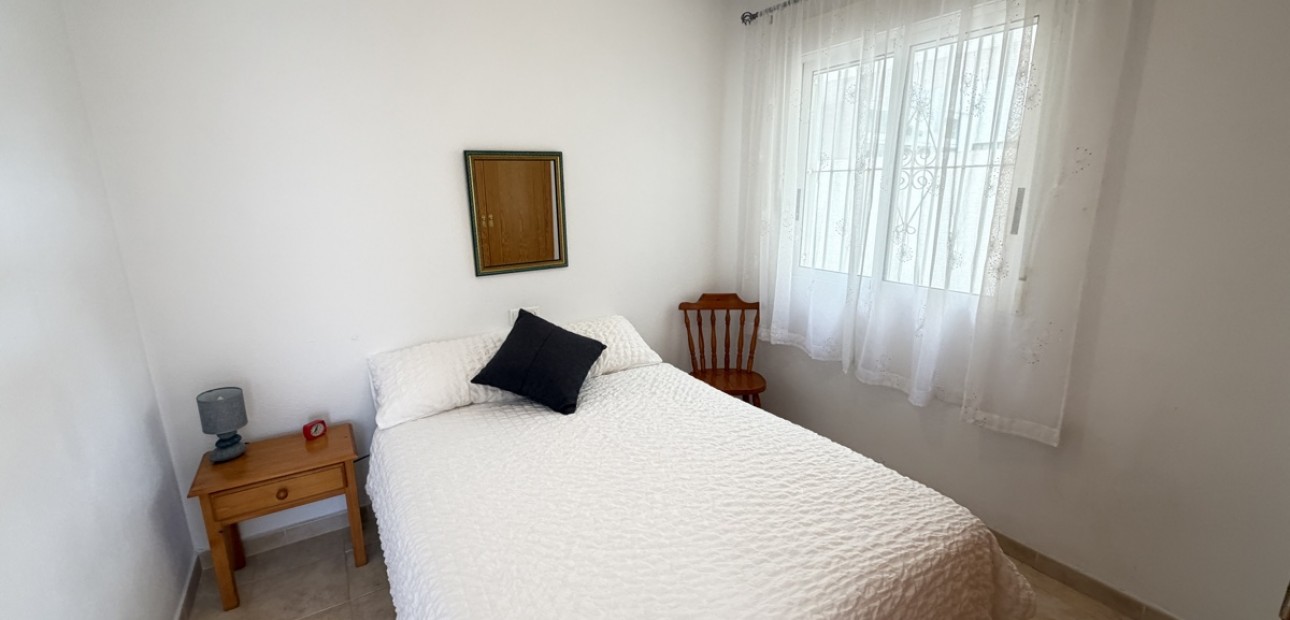 Herverkoop - Appartement / flat -
Orihuela Costa - La Zenia