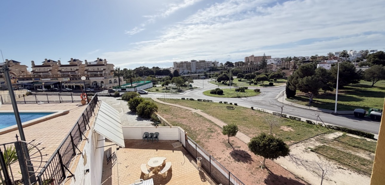 Herverkoop - Appartement / flat -
Orihuela Costa - La Zenia