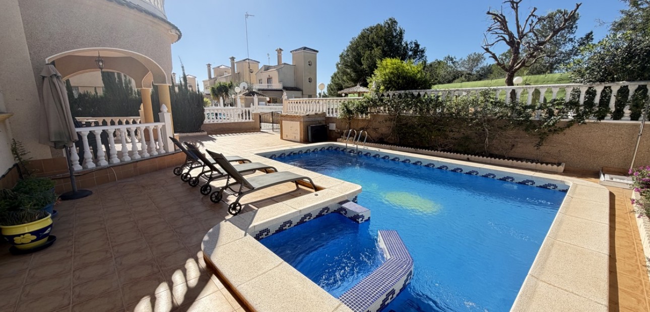 Venta - Detached Villa -
Orihuela Costa - Villamartin