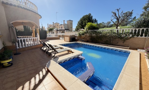 Venta - Detached Villa -
Orihuela Costa - Villamartin