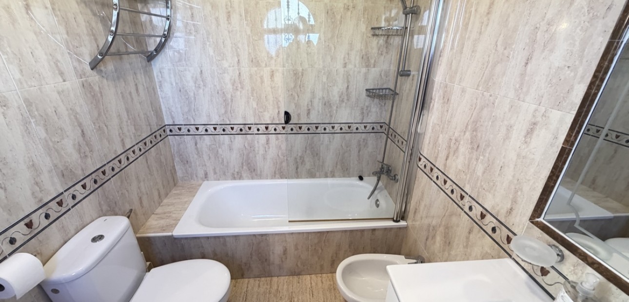 Venta - Detached Villa -
Orihuela Costa - Villamartin