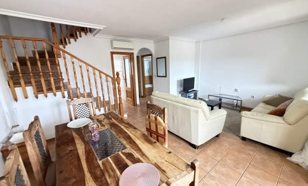 Herverkoop - Herenhuis -
Orihuela Costa - Cabo Roig