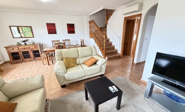 Herverkoop - Herenhuis -
Orihuela Costa - Cabo Roig
