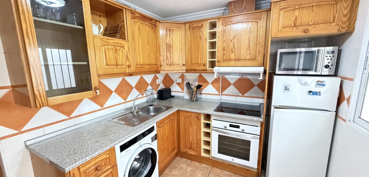 Herverkoop - Herenhuis -
Orihuela Costa - Cabo Roig
