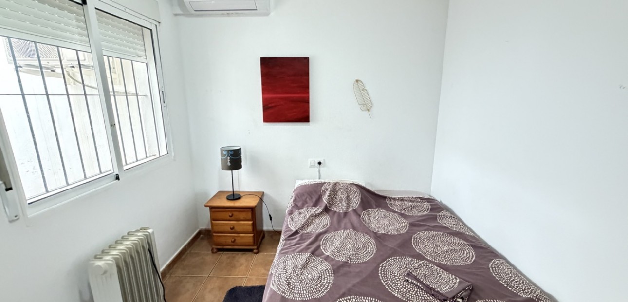 Herverkoop - Herenhuis -
Orihuela Costa - Cabo Roig