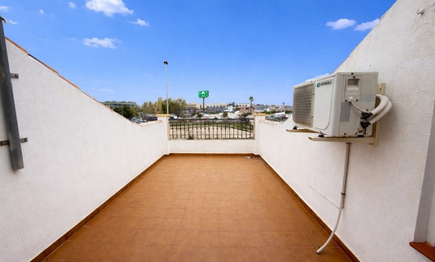 Herverkoop - Herenhuis -
Orihuela Costa - Cabo Roig