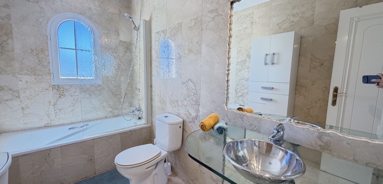Venta - Adosado -
Orihuela Costa - Las Ramblas